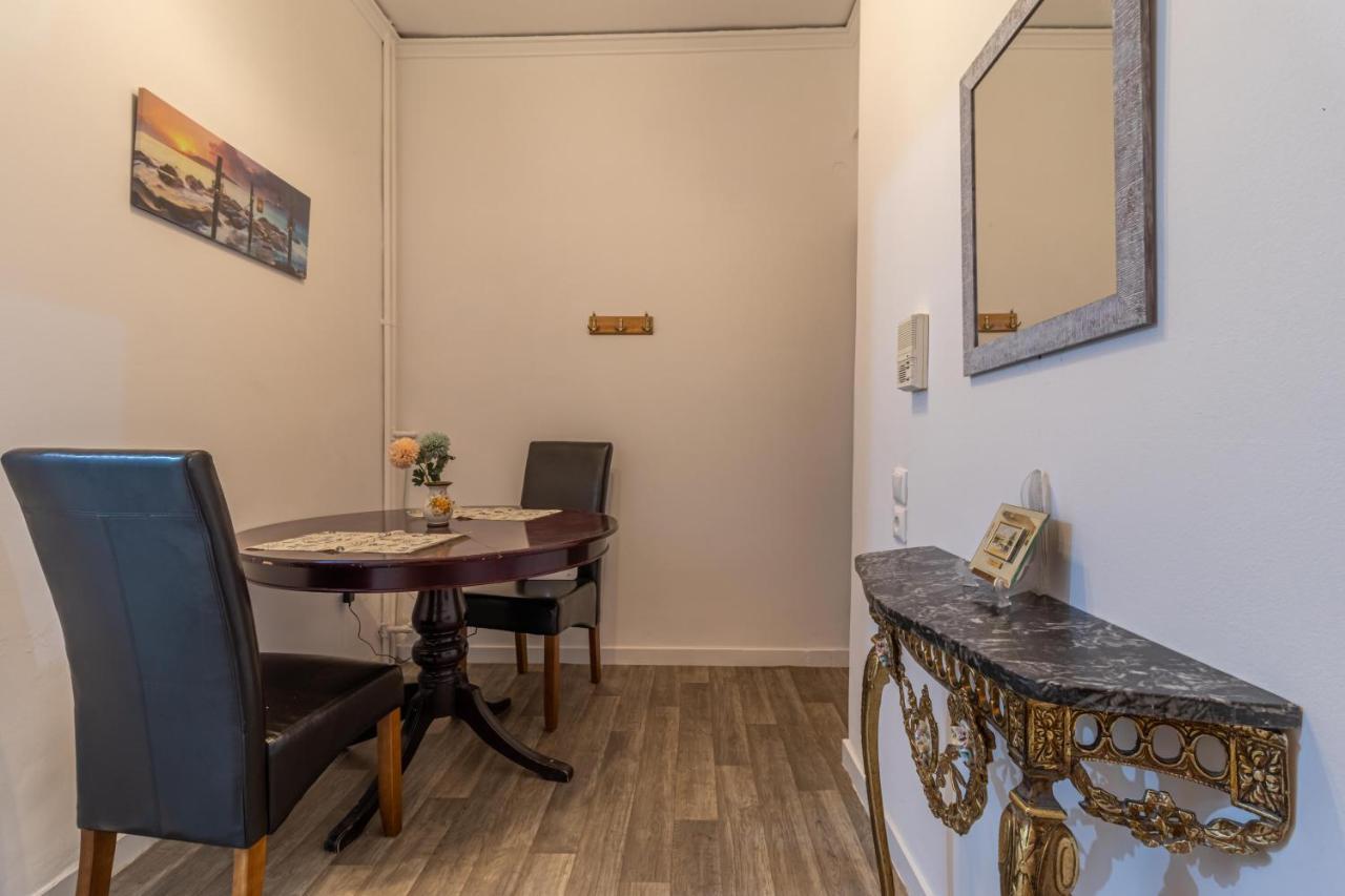 Studio Melange In Loutraki Dt Exteriér fotografie